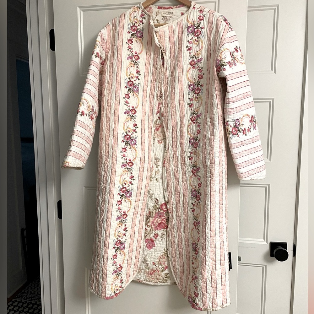 Une Femme NY Friedrich Floral Quilted House Coat Regency Pink - One Size